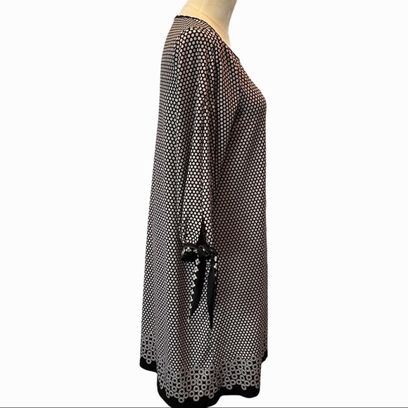 Max Studio Long Sleeved Normcore Dark Academia Chic Caftan Dress Ties At Cuffs - Picture 8 of 11